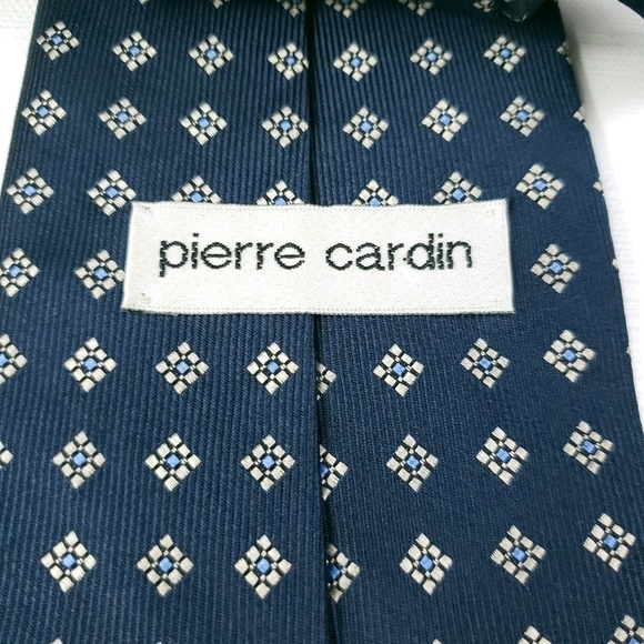 Pierre Cardin pair of 100% silk ties - Picture 4 of 15